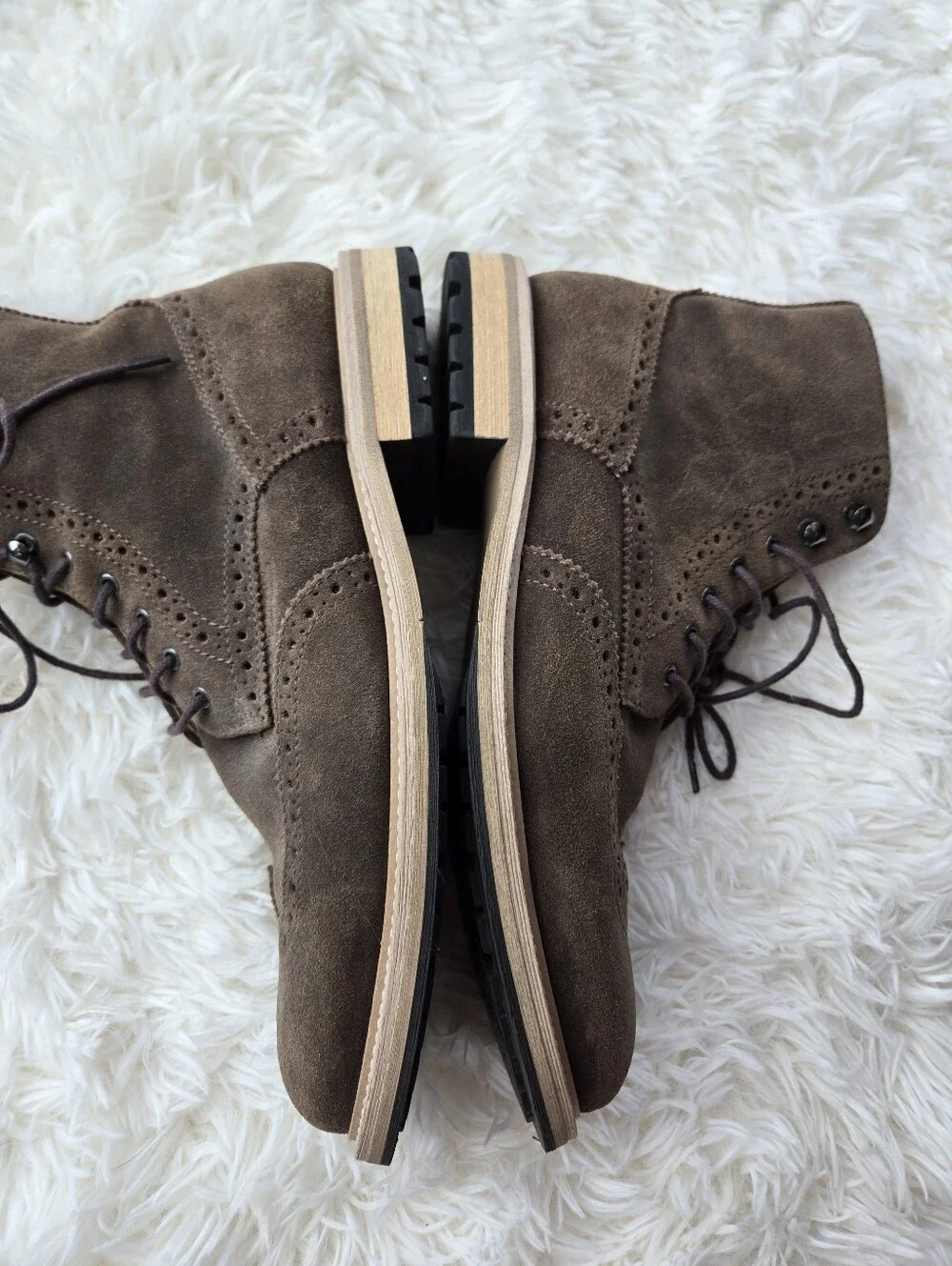 Banana Republic Booth Soft Brown Calf Suede Brogue Boot US 9.5